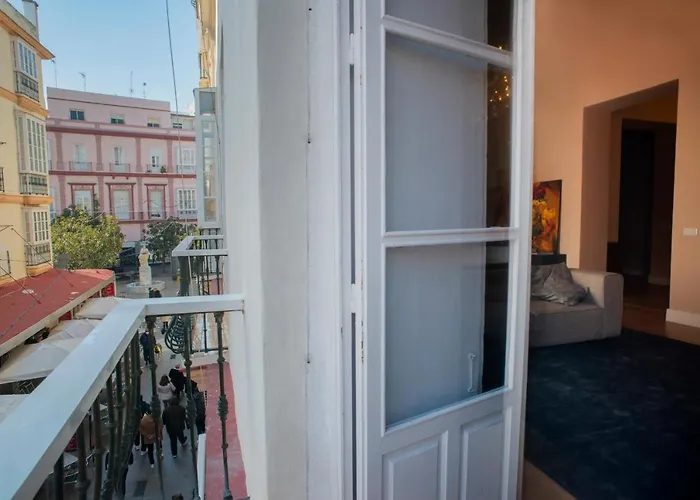 Casa Plaza De Flores Grupo Ac Gestion * Cádiz